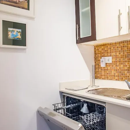 Family Delfines 2bedroom In Heart Of Corralejo- Only 5 Min To Sea, With Pool & Wifi By Holidays Apartment Corralejo