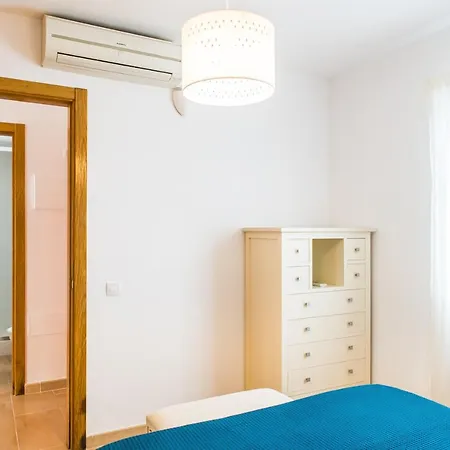 Family Delfines 2bedroom In Heart Of Corralejo- Only 5 Min To Sea, With Pool & Wifi By Holidays Apartment Corralejo